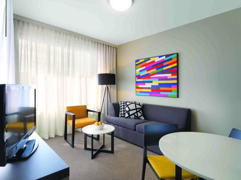 Punthill Norwest - Accommodation Main Beach 19