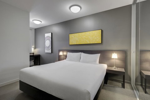 Punthill Norwest - Accommodation Main Beach 15