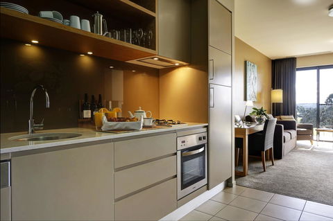 Chateau Elan At The Vintage - Accommodation Main Beach 34