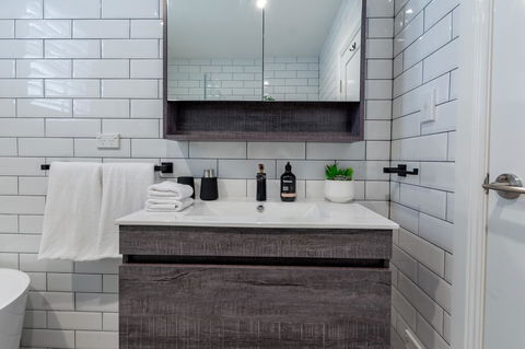 Heritage Townhouse Near Harbour Bridge - Accommodation Main Beach 15