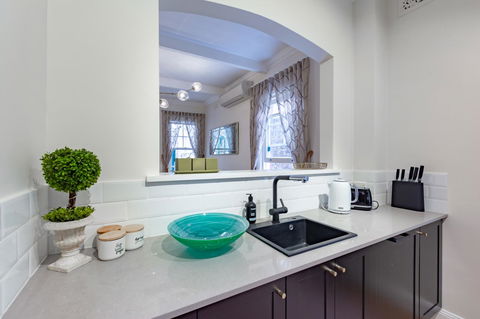 Heritage Townhouse Near Harbour Bridge - Accommodation Main Beach 35