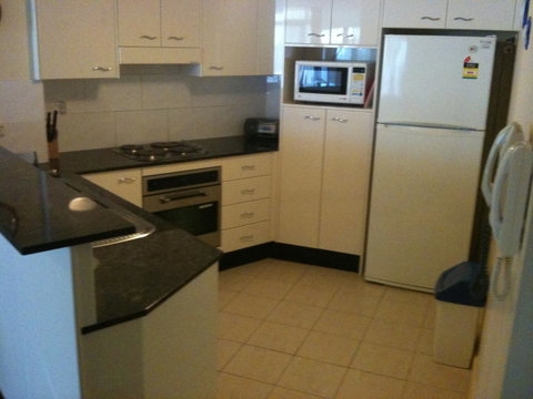 Northpoint Apartments - Accommodation Main Beach 25