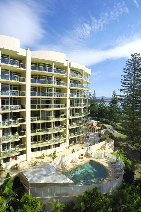 Northpoint Apartments - Accommodation Main Beach 6