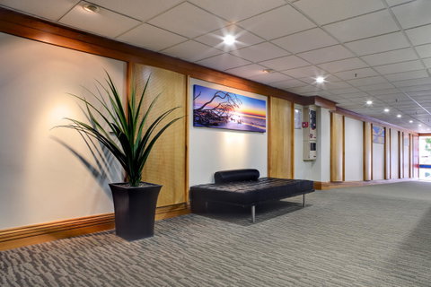 Northpoint Apartments - Accommodation Main Beach 17