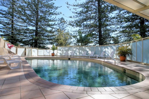 Northpoint Apartments - Accommodation Main Beach 13