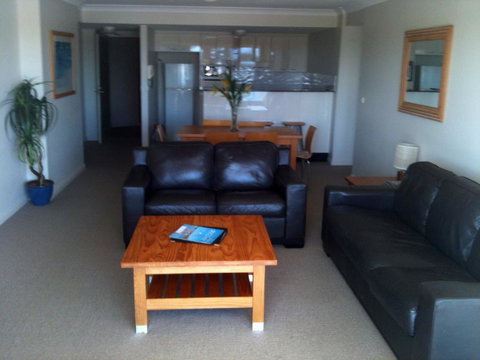 Northpoint Apartments - Accommodation Main Beach 24