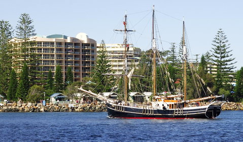 Northpoint Apartments - Accommodation Main Beach 19