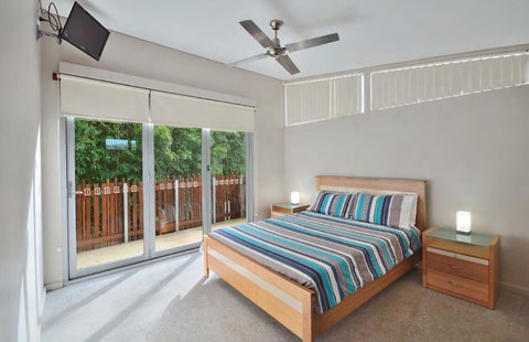 Crescent Head Spa Villa - Accommodation Main Beach 3