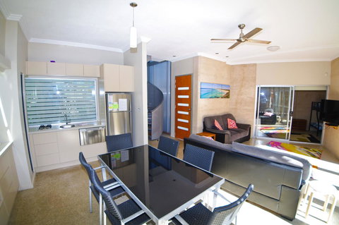 Crescent Head Spa Villa - Accommodation Main Beach 15