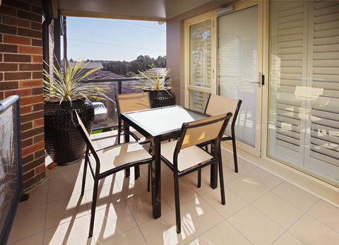 Jesmond Executive Villas - Accommodation Main Beach 18