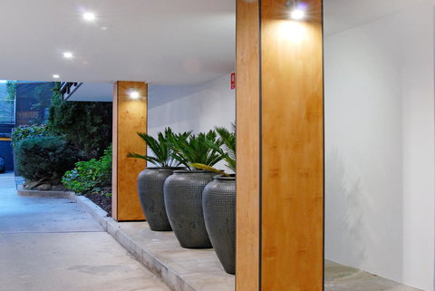 Hotel Nelson - Accommodation Main Beach 24