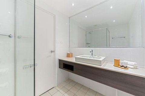 Hotel Nelson - Accommodation Main Beach 2