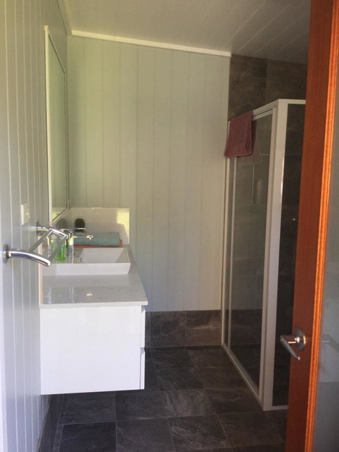 Jetz Bungalow - Accommodation Main Beach 3