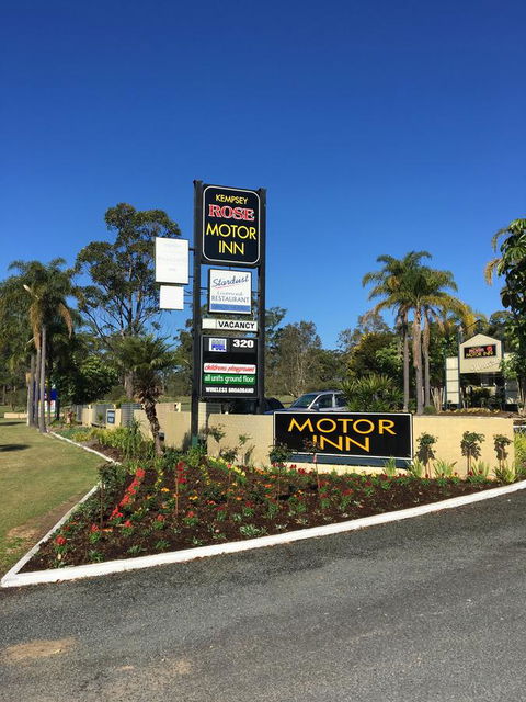Kempsey Rose Motor Inn - Accommodation Main Beach 1