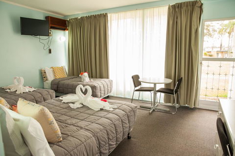 Kempsey Rose Motor Inn - Accommodation Main Beach 8