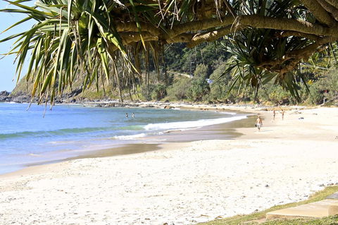 Cossies By The Sea - Accommodation Main Beach 21