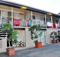 Sundial Holiday Units - Accommodation Main Beach