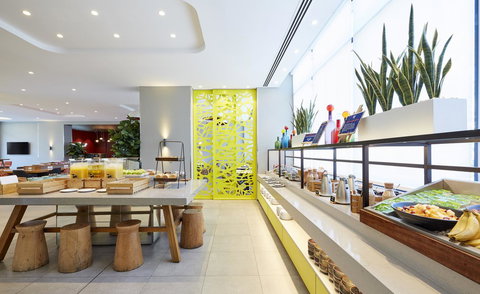 Holiday Inn Express Sydney Airport, An IHG Hotel - Accommodation Main Beach 12