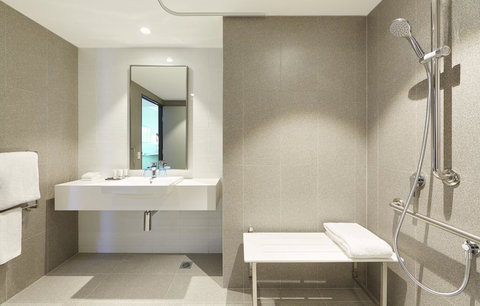 Holiday Inn Express Sydney Airport, An IHG Hotel - Accommodation Main Beach 21