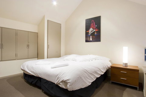 Lantern 1 Bedroom Balcony With Panoramic View - Accommodation Main Beach 40