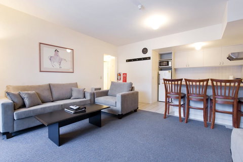 Lantern 1 Bedroom Balcony With Panoramic View - Accommodation Main Beach 27