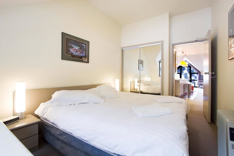 Lantern 1 Bedroom Balcony With Panoramic View - Accommodation Main Beach 38