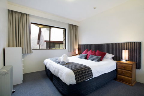 Lantern 1 Bedroom Balcony With Panoramic View - Accommodation Main Beach 28