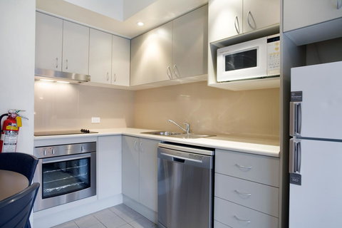 Lantern 1 Bedroom Balcony With Panoramic View - Accommodation Main Beach 22