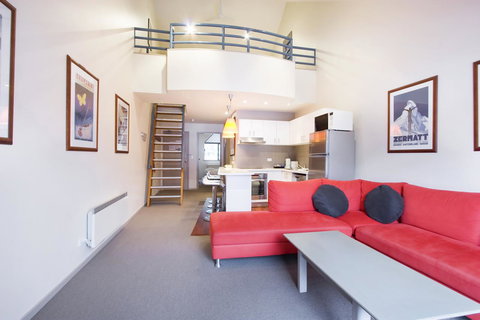 Lantern 1 Bedroom Balcony With Panoramic View - Accommodation Main Beach 21