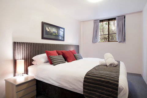 Lantern 1 Bedroom Balcony With Panoramic View - Accommodation Main Beach 11