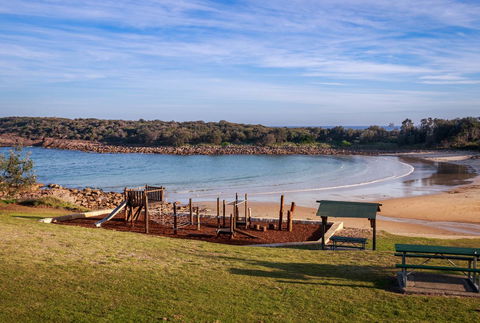 On The Beach Getaway - Accommodation Main Beach 17