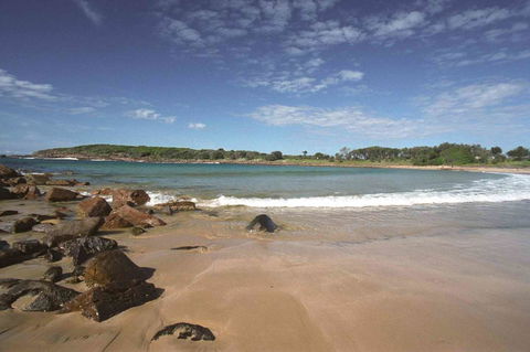 On The Beach Getaway - Accommodation Main Beach 19