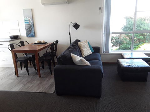 Narooma Golfers Lodge - Accommodation Main Beach 21