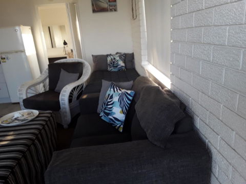 Narooma Golfers Lodge - Accommodation Main Beach 2