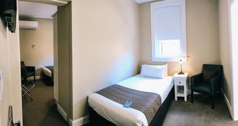 CH Boutique Hotel & Apartments, Ascend Hotel Collection - Accommodation Main Beach 39