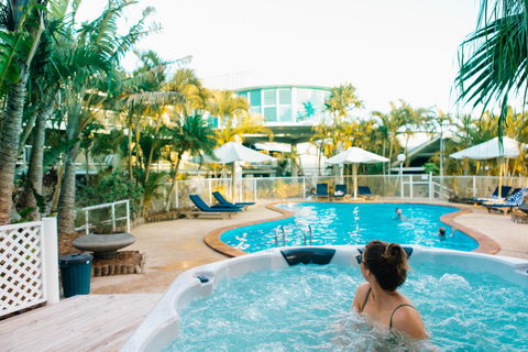 The Lord Byron - Accommodation Main Beach 22