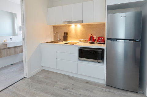 Alfred Apartments - Accommodation Main Beach 1
