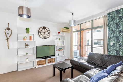 Apartments In Pyrmont - Accommodation Main Beach 15