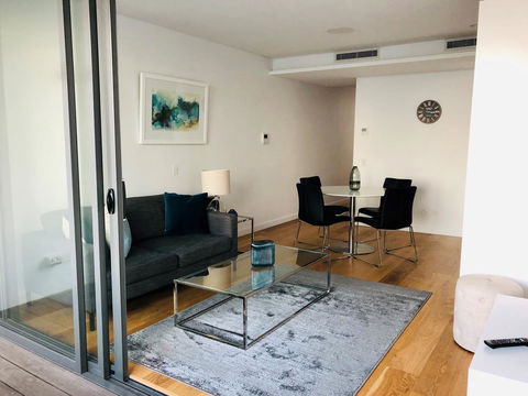 Wyndel Apartments Neutral Bay - Military - Accommodation Main Beach 0