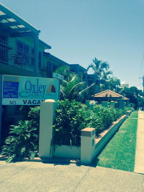 Oxley Cove Holiday Apartment - Accommodation Main Beach 4