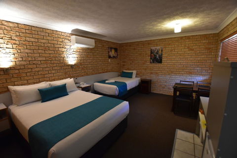 Best Western Kennedy Drive Airport Motel - Accommodation Main Beach 15