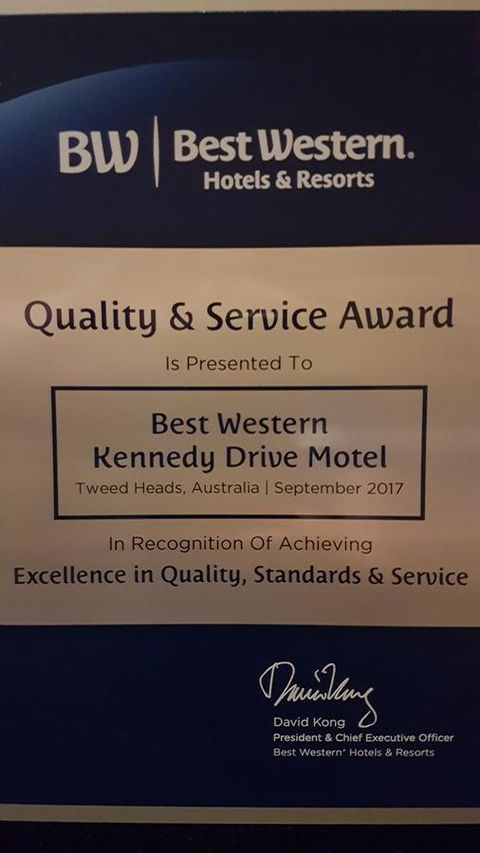 Best Western Kennedy Drive Airport Motel - Accommodation Main Beach 30