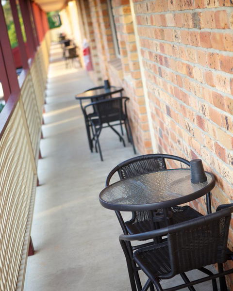 Best Western Kennedy Drive Airport Motel - Accommodation Main Beach 35