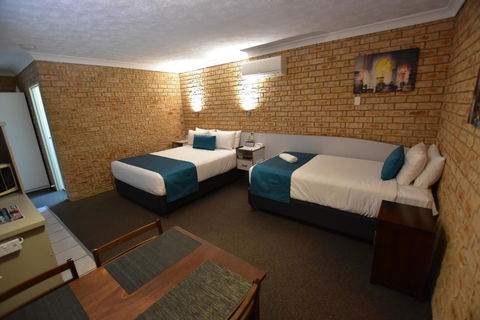 Best Western Kennedy Drive Airport Motel - Accommodation Main Beach 13