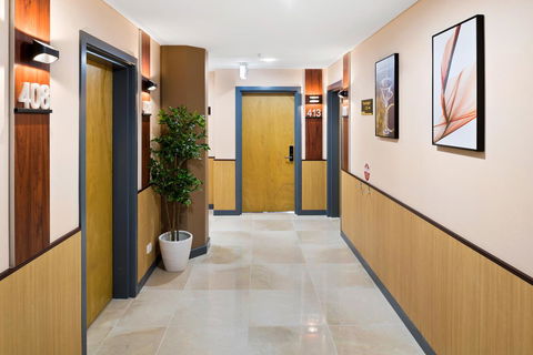 YEHS Hotel Sydney QVB - Accommodation Main Beach 42