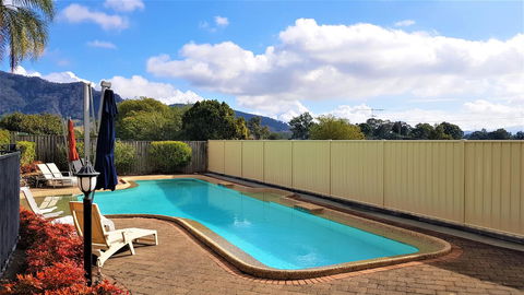 Great Escape Lofts - Accommodation Main Beach 5
