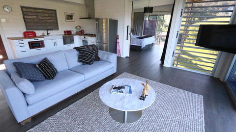 Amaroo Valley Springs - Accommodation Main Beach 24