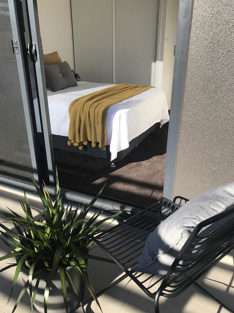 The Botanical 201 - Accommodation Main Beach 11