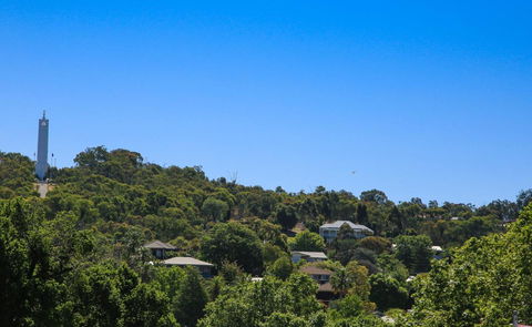 The Botanical 201 - Accommodation Main Beach 16
