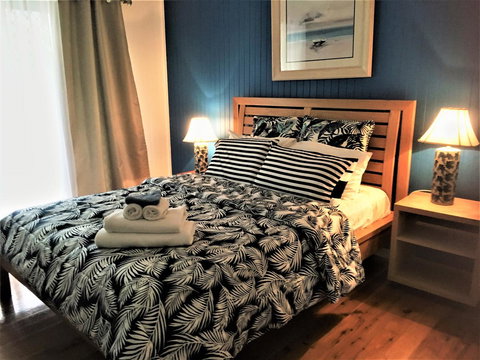 Yigala House - Accommodation Main Beach 1